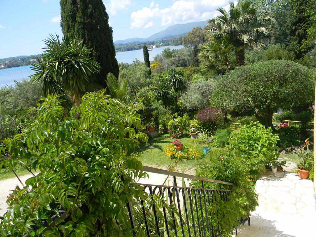 Villa Efterpi Kontokali Exterior photo