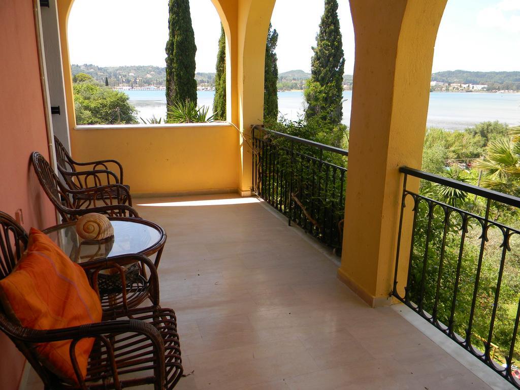 Villa Efterpi Kontokali Exterior photo