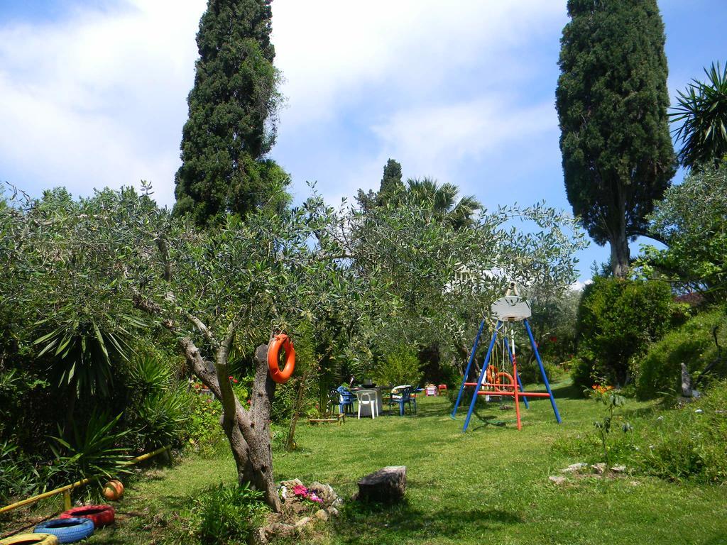 Villa Efterpi Kontokali Exterior photo