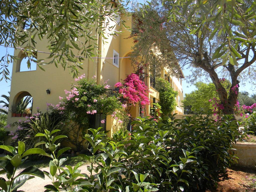 Villa Efterpi Kontokali Exterior photo